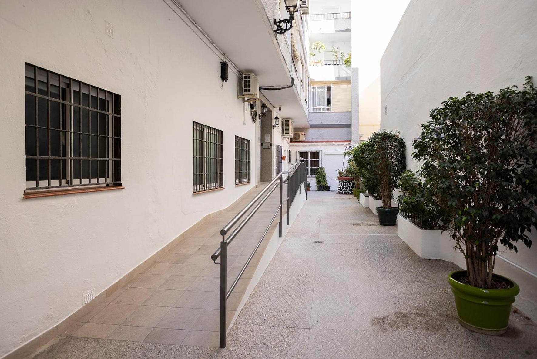 Apartamento Andalucia Фуeнхирола Екстериор снимка